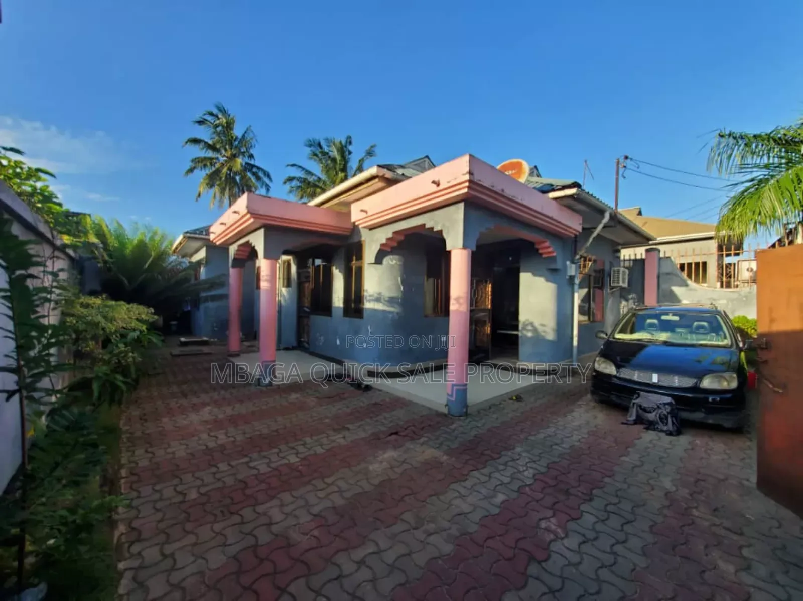 3bdrm House in Makongo Juu, Sinza for sale in Sinza