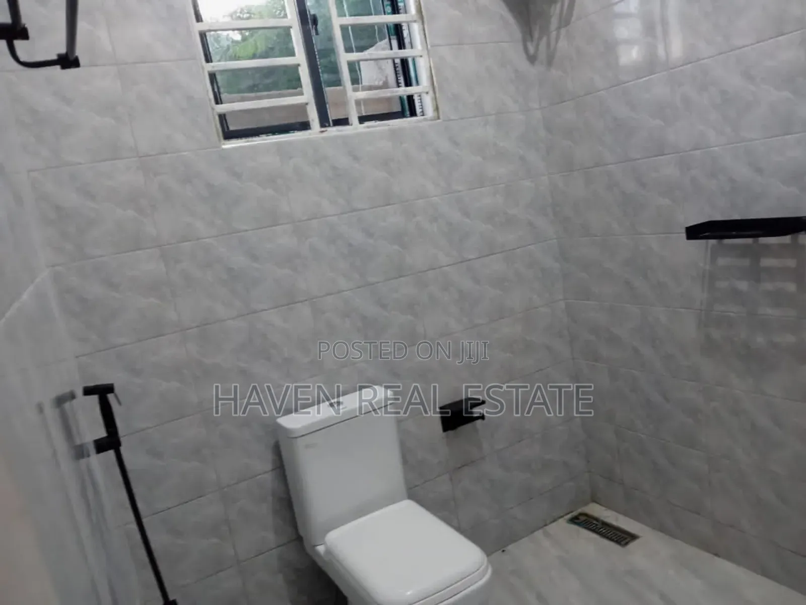 3bdrm House in Kinondoni for sale in Kinondoni