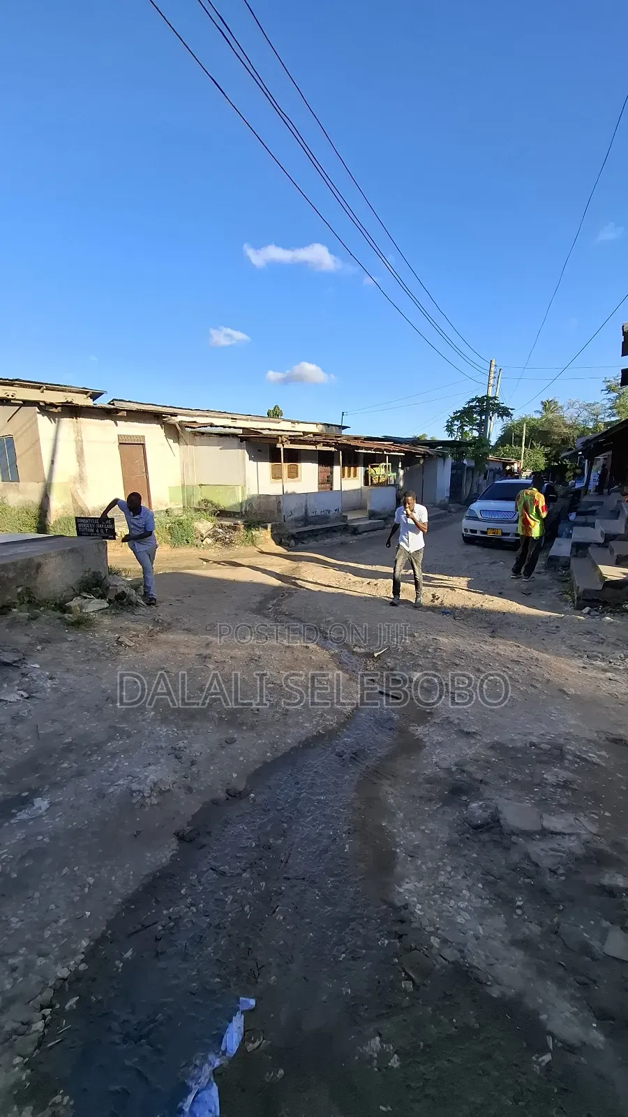 House %Frem at Kimara Coner in Kimara