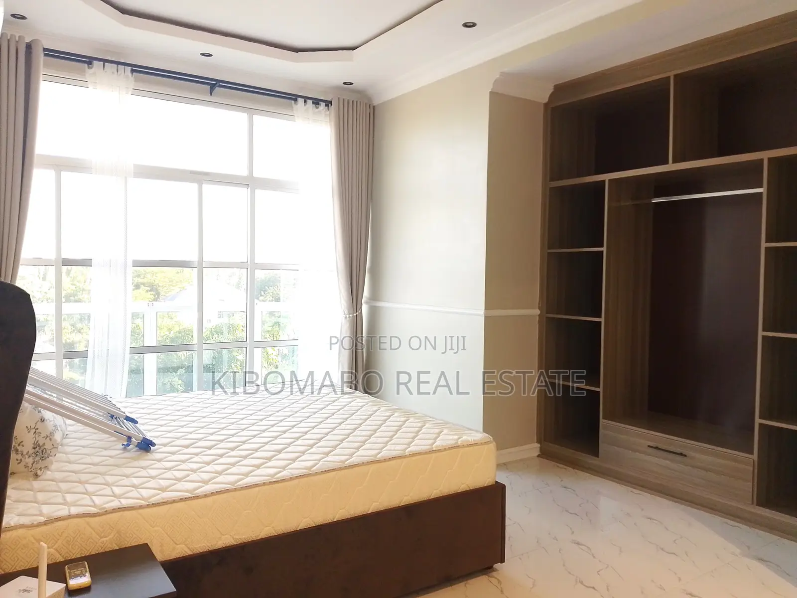 Furnished Studio Apartment in Oyster Bay for rent in Oyster Bay