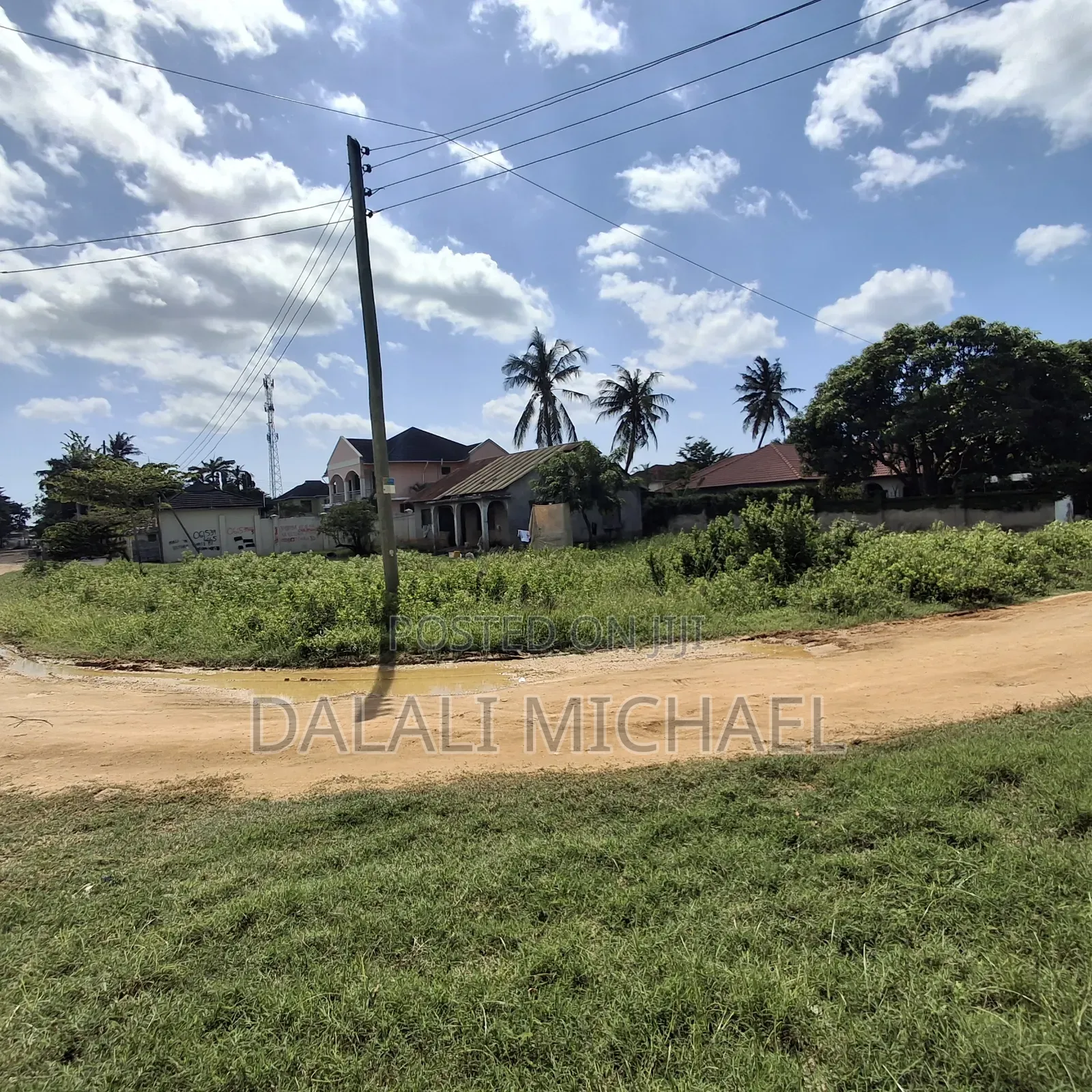 Kiwanja Kinauzwa Mbezibeach in Mbezi Beach