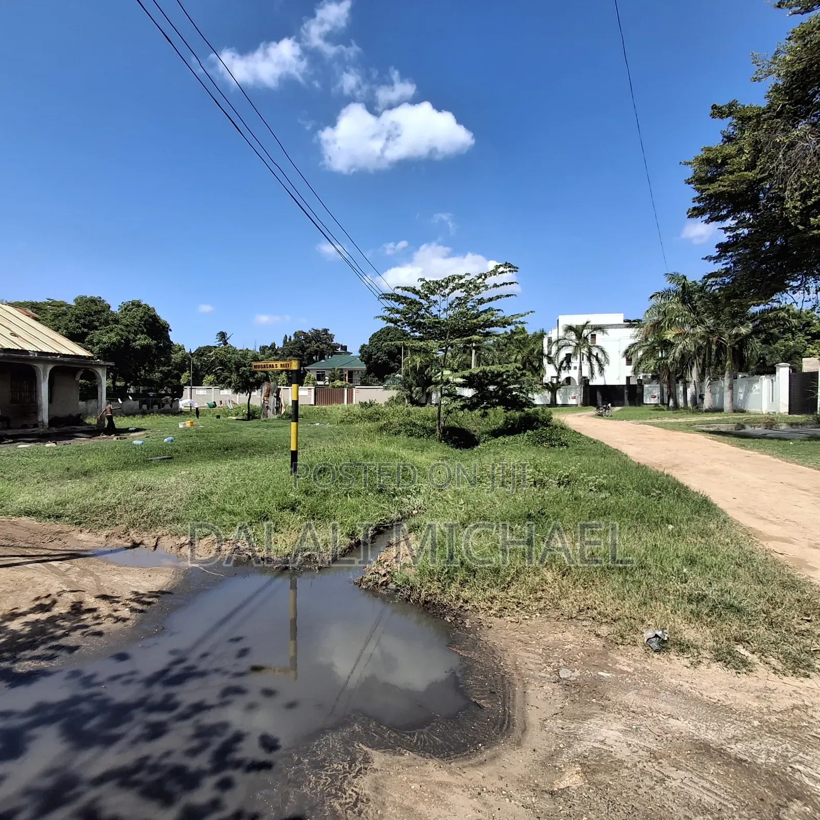 Kiwanja Kinauzwa Mbezibeach in Mbezi Beach