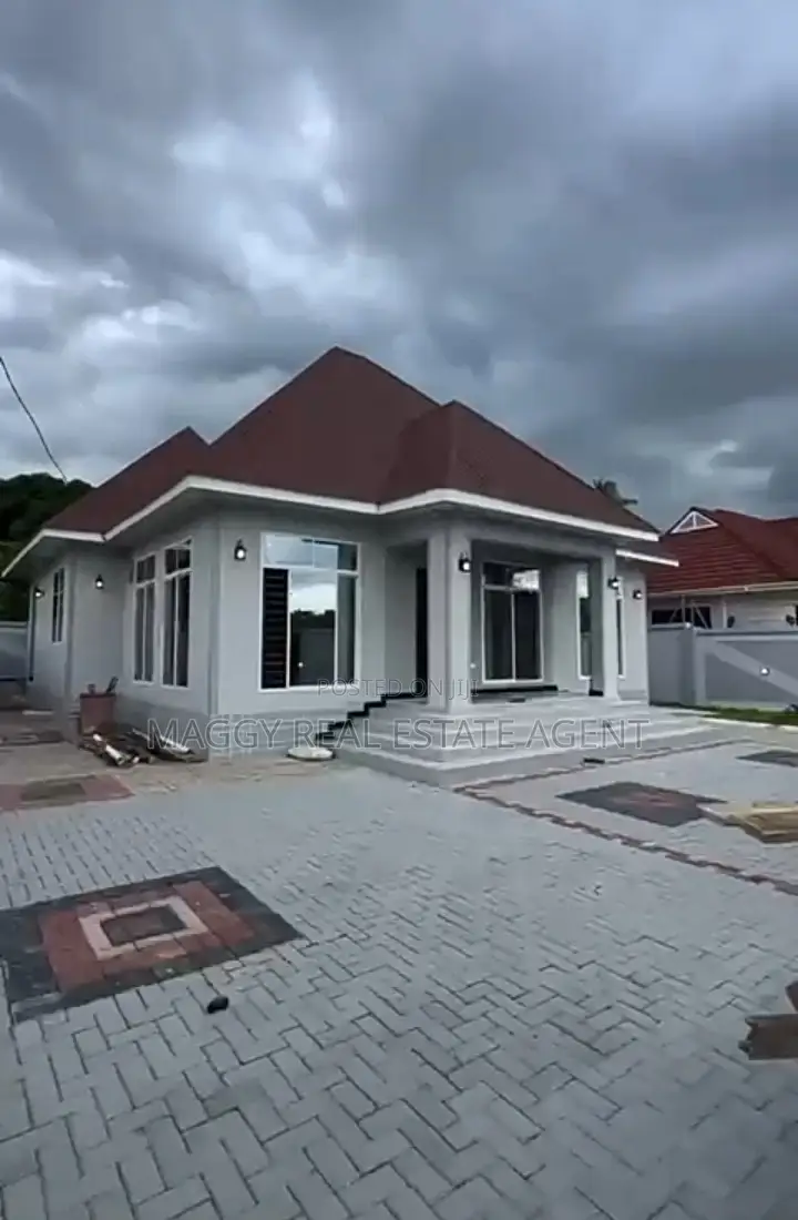 3bdrm House in Bunju Beach for sale in Bunju