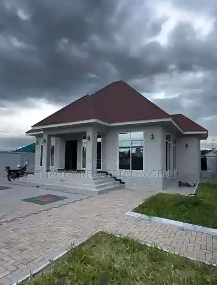 3bdrm House in Bunju Beach for sale in Bunju