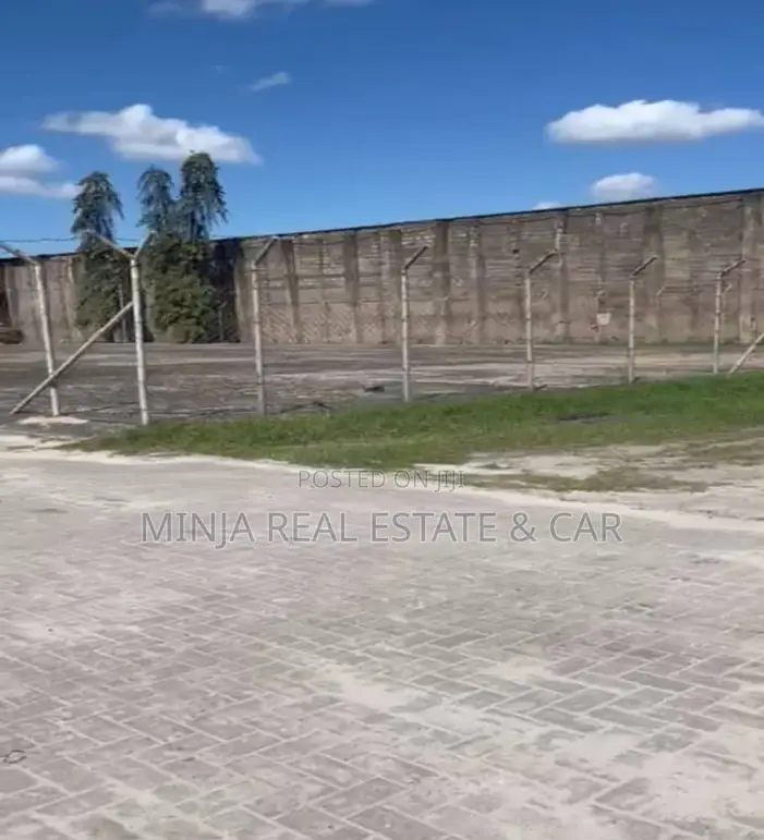 Commercial Property for Rent/Leasing Along Nyerere Road in Kipawa