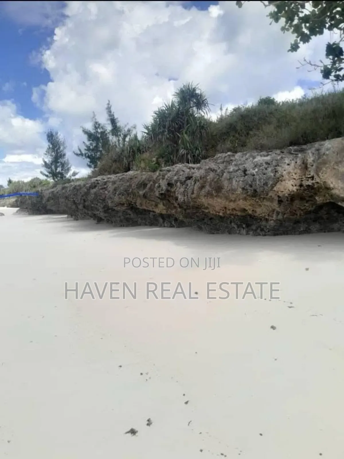 Beach Plot for Sale at Zanzibar in Unguja North