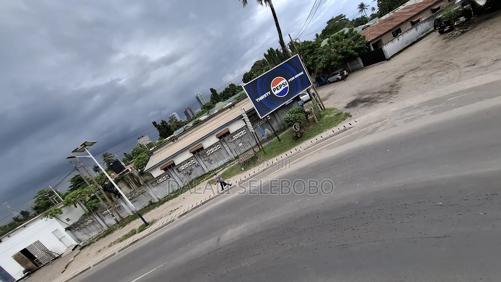 Double Plot Sale at Makumbusho It Look at Tarmac in Kinondoni