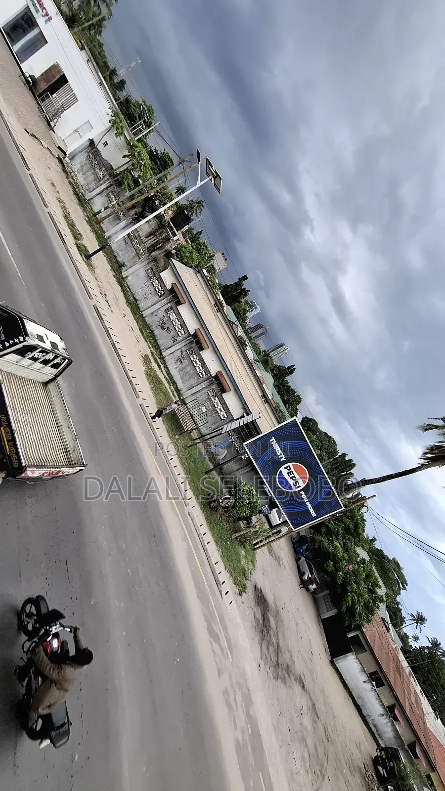 Double Plot Sale at Makumbusho It Look at Tarmac in Kinondoni