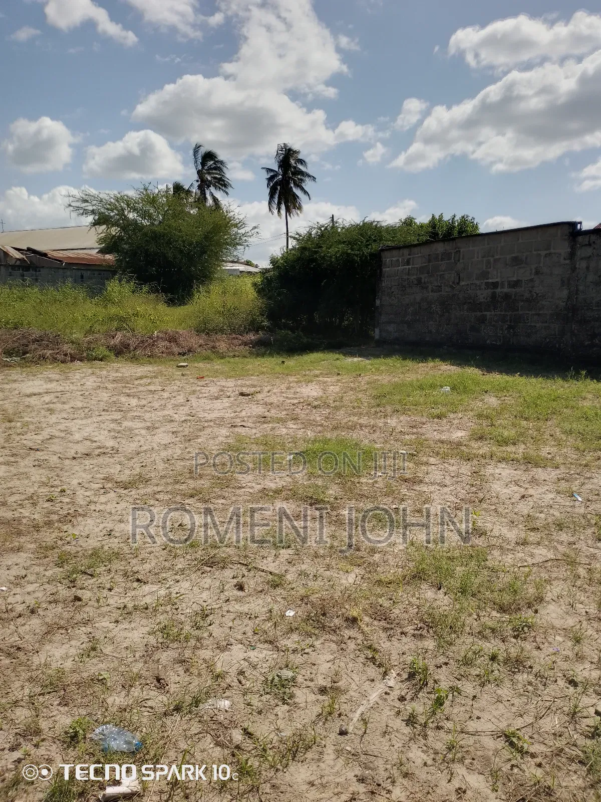 Eneo Sqmita 1350 Linauzwa Milioni 75 Ukonga Gongolamboto. in Ilala