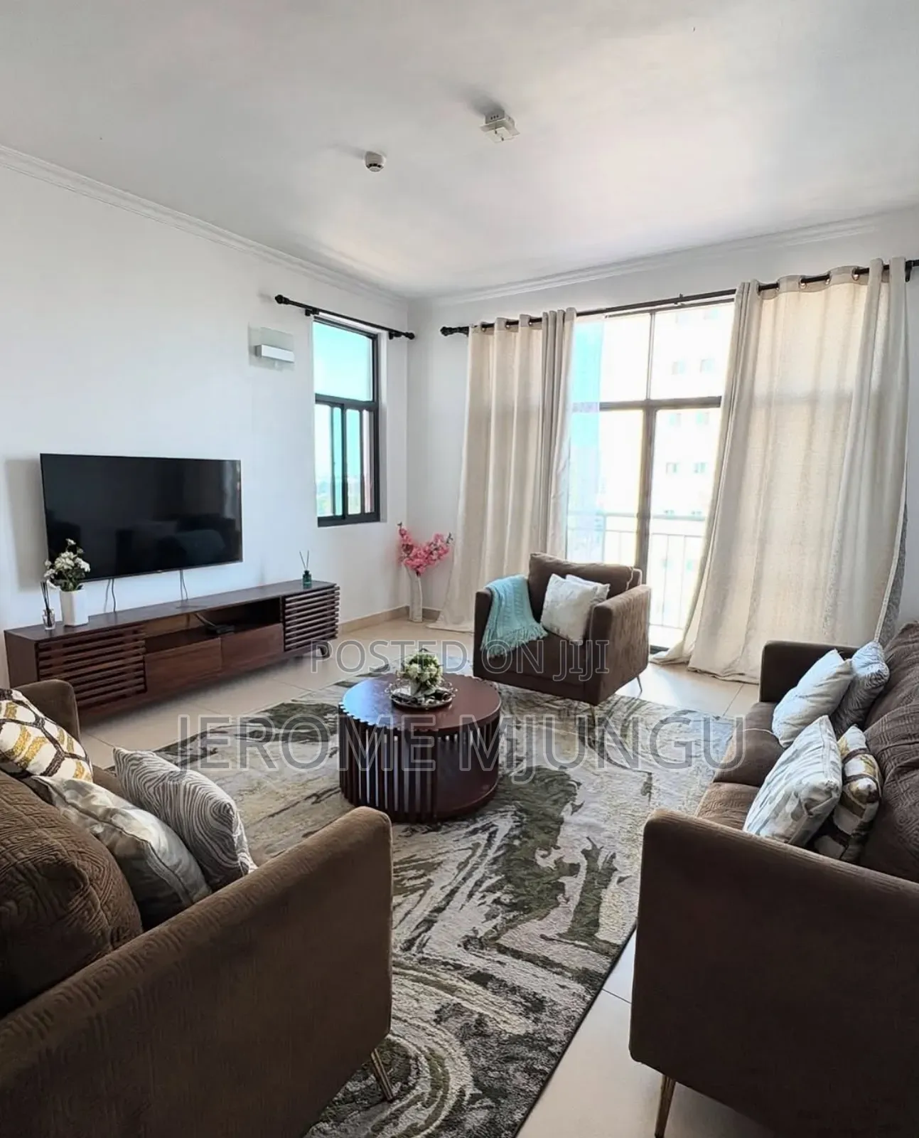 3bdrm Apartment in Mikocheni for sale in Mikocheni