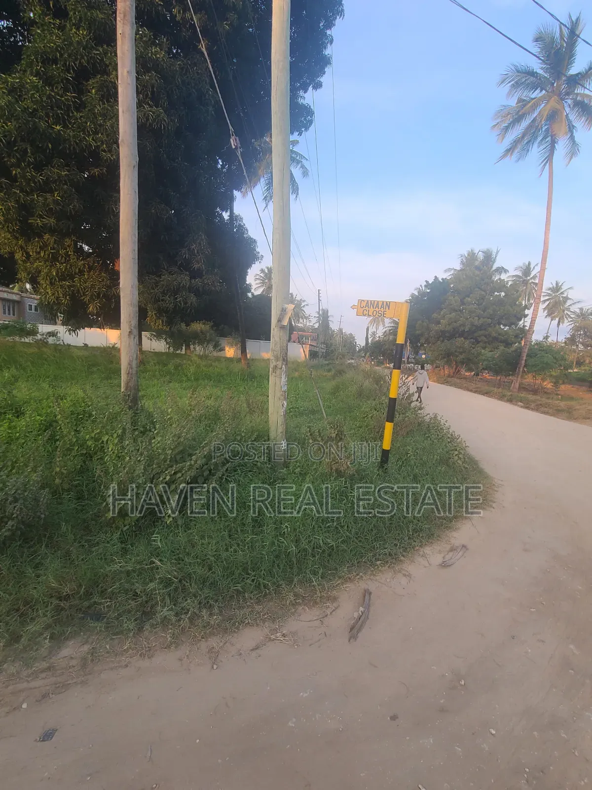 Kiwanja Kinauzwa Kigamboni in Kigamboni