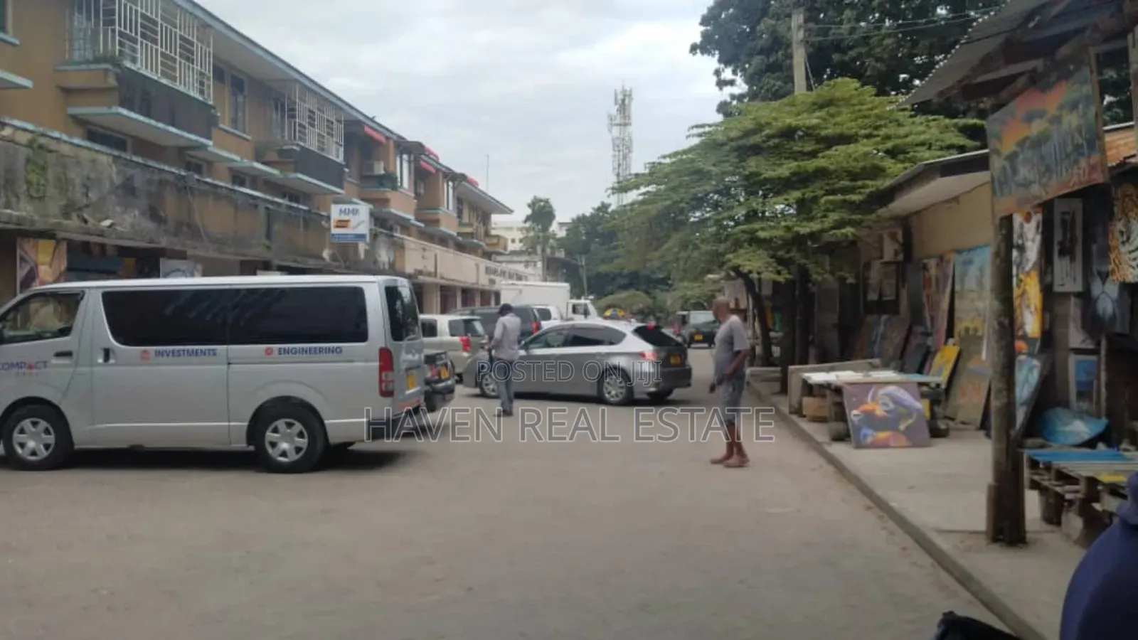 Frem Ya Biashara Inapangishwa Masaki in Masaki