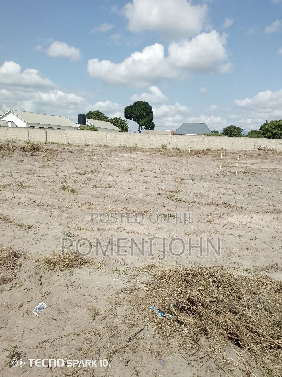 Kiwanja Kinauzwa Milioni 5 Ukonga Bombambili. in Ilala