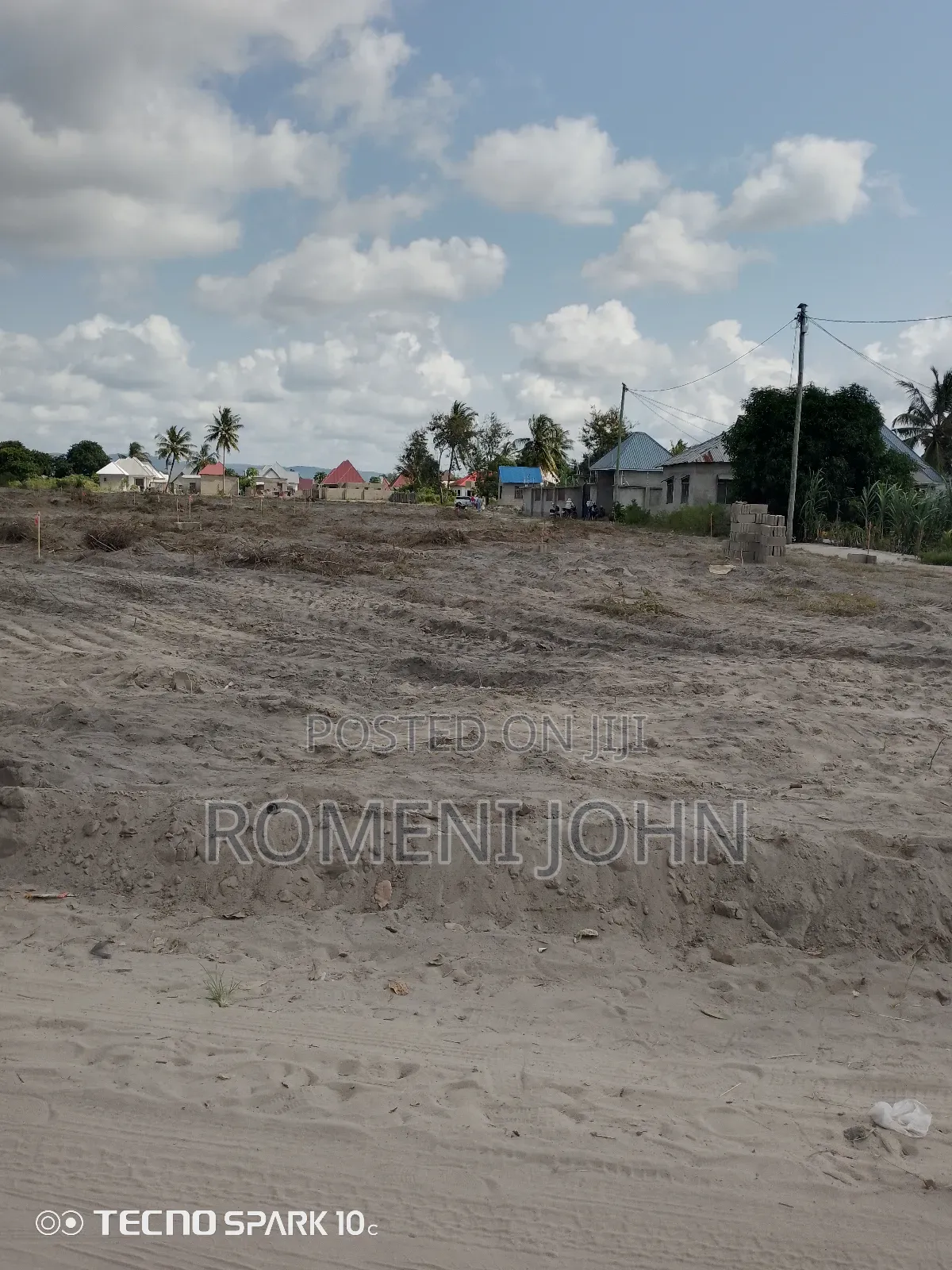 Kiwanja Kinauzwa Milioni 5.5 Ukonga Bombambili. in Ilala