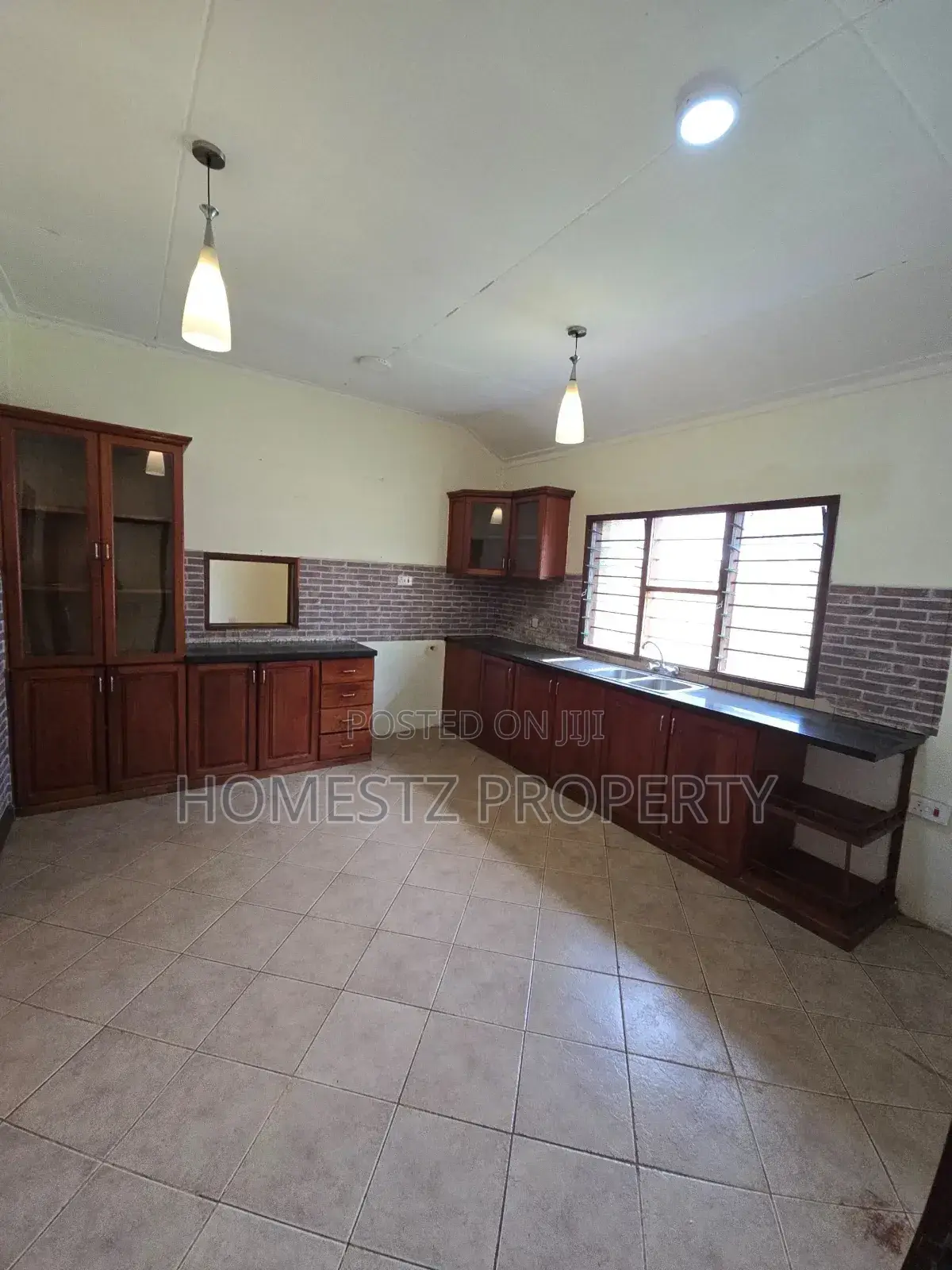 Furnished 5bdrm House in Olorieni Street, Arusha for sale in Arusha