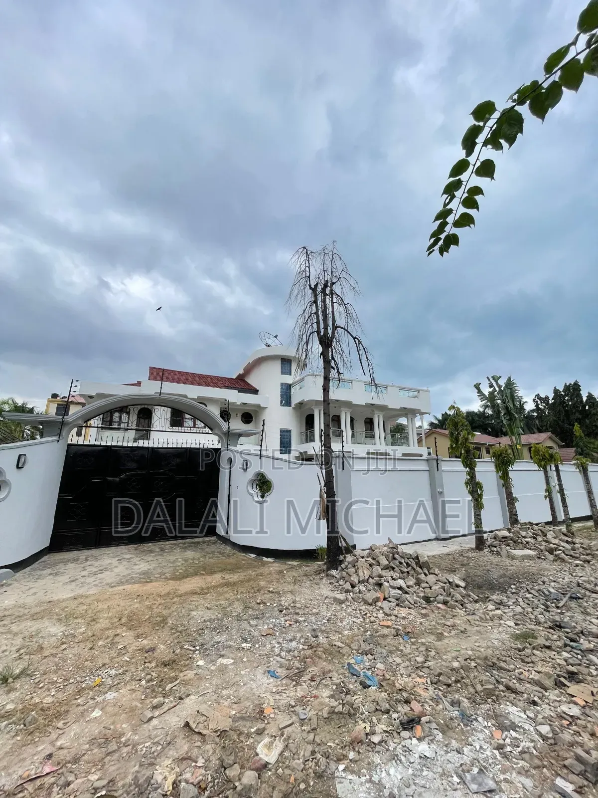 5bdrm House in Mbezibeach for rent in Mbezi Beach