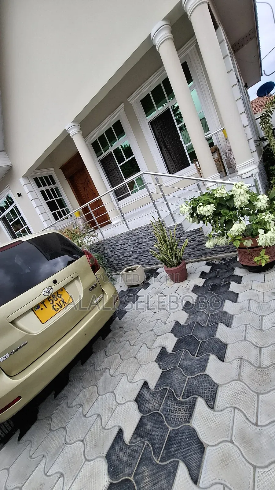 Furnished 2bdrm Bungalow in Mikocheni B for rent in Mikocheni