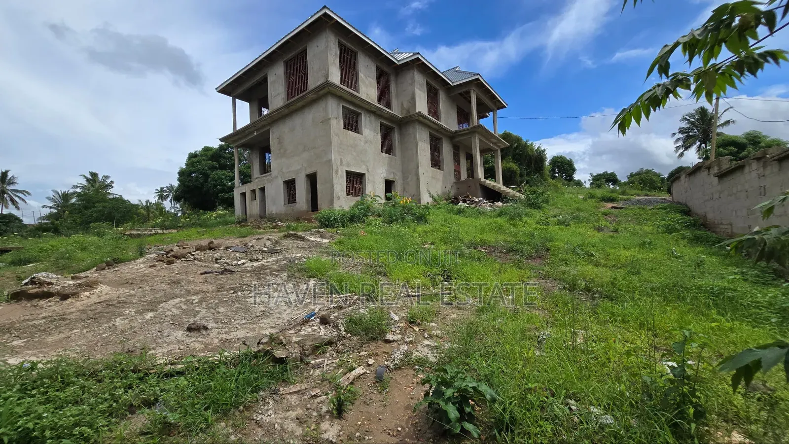 6bdrm House in Goba for sale in Goba