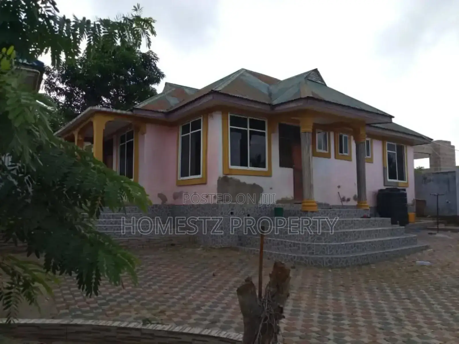 3bdrm House in Mbezi Msumi, Kinondoni for sale in Kinondoni