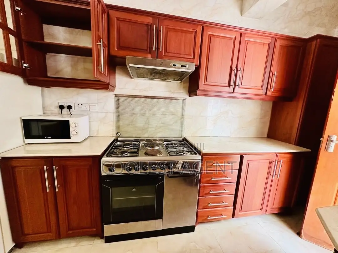 Furnished 3bdrm Villa in Coolest Estate, Oyster Bay for rent in Oyster Bay