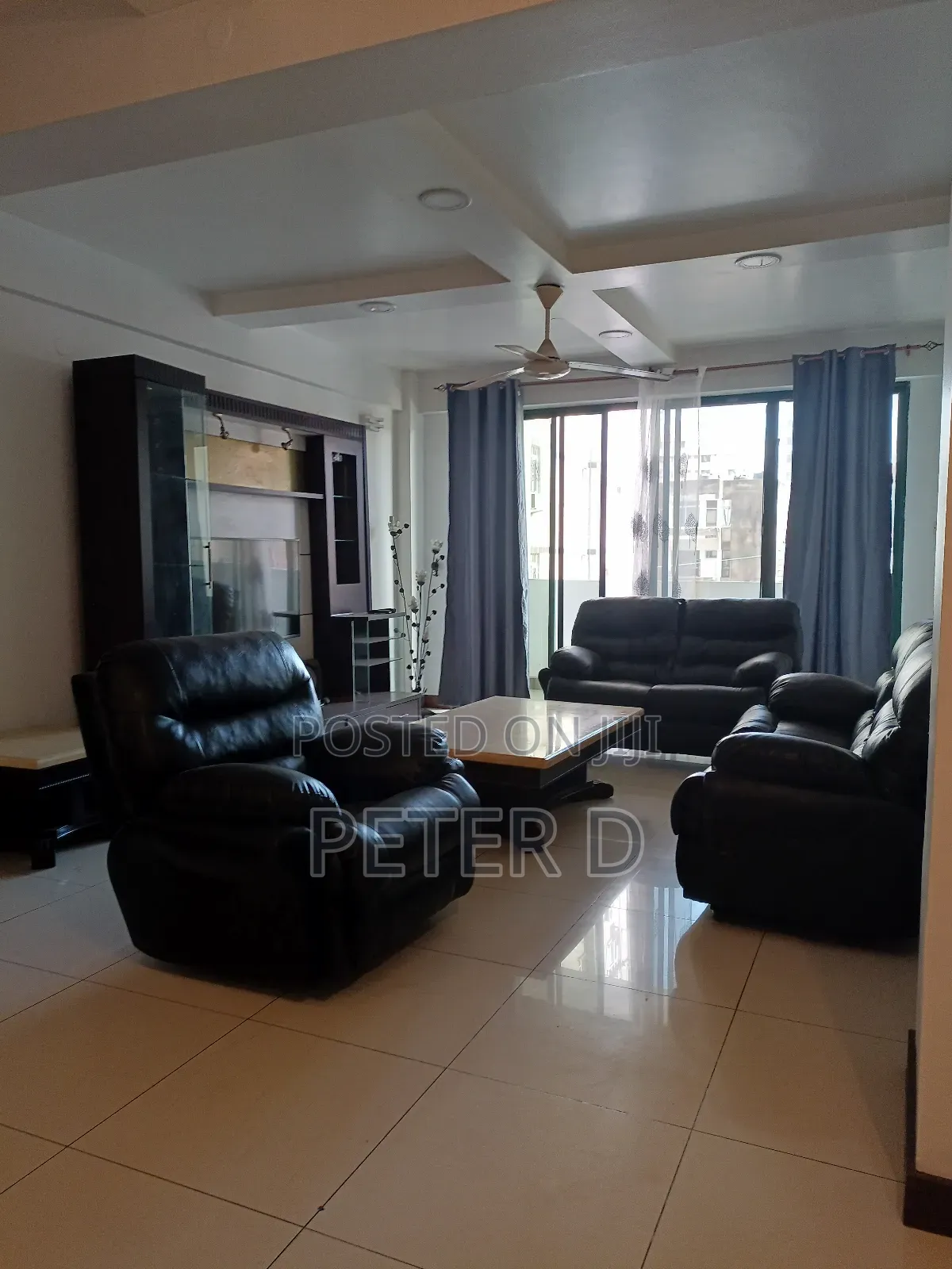 Furnished 3bdrm Apartment in Kisutu for rent in Kisutu