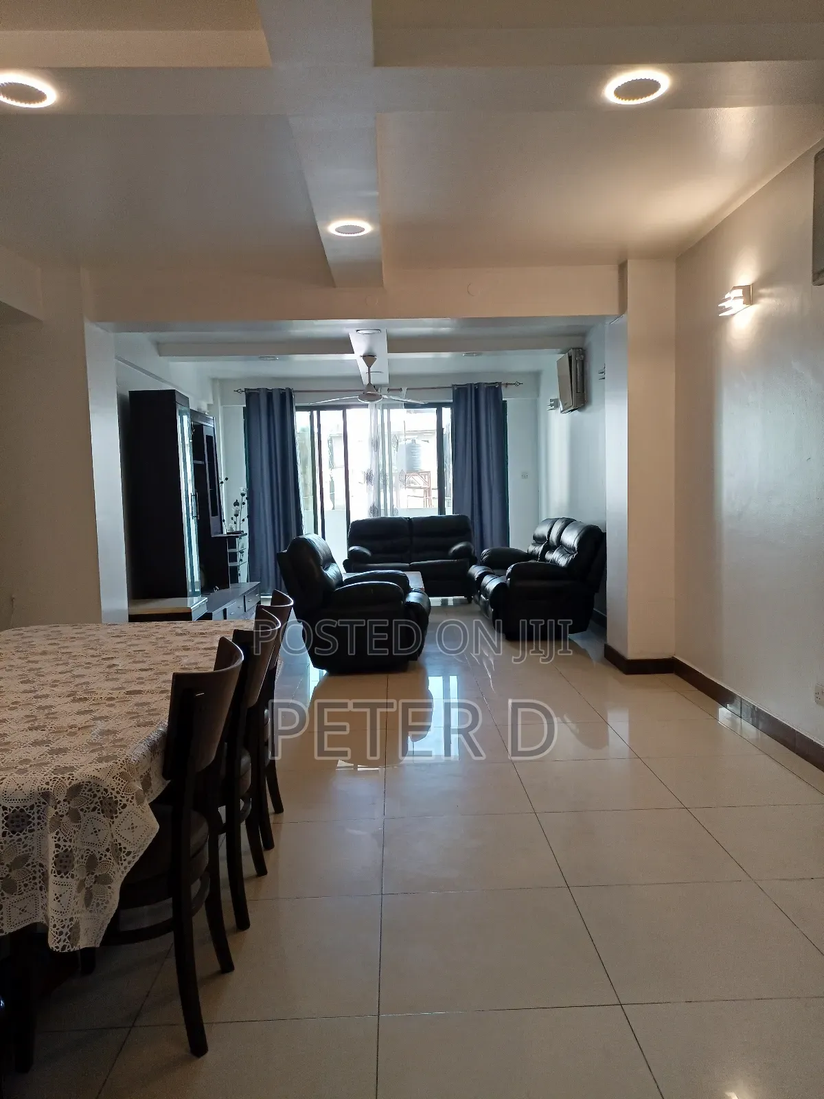 Furnished 3bdrm Apartment in Kisutu for rent in Kisutu