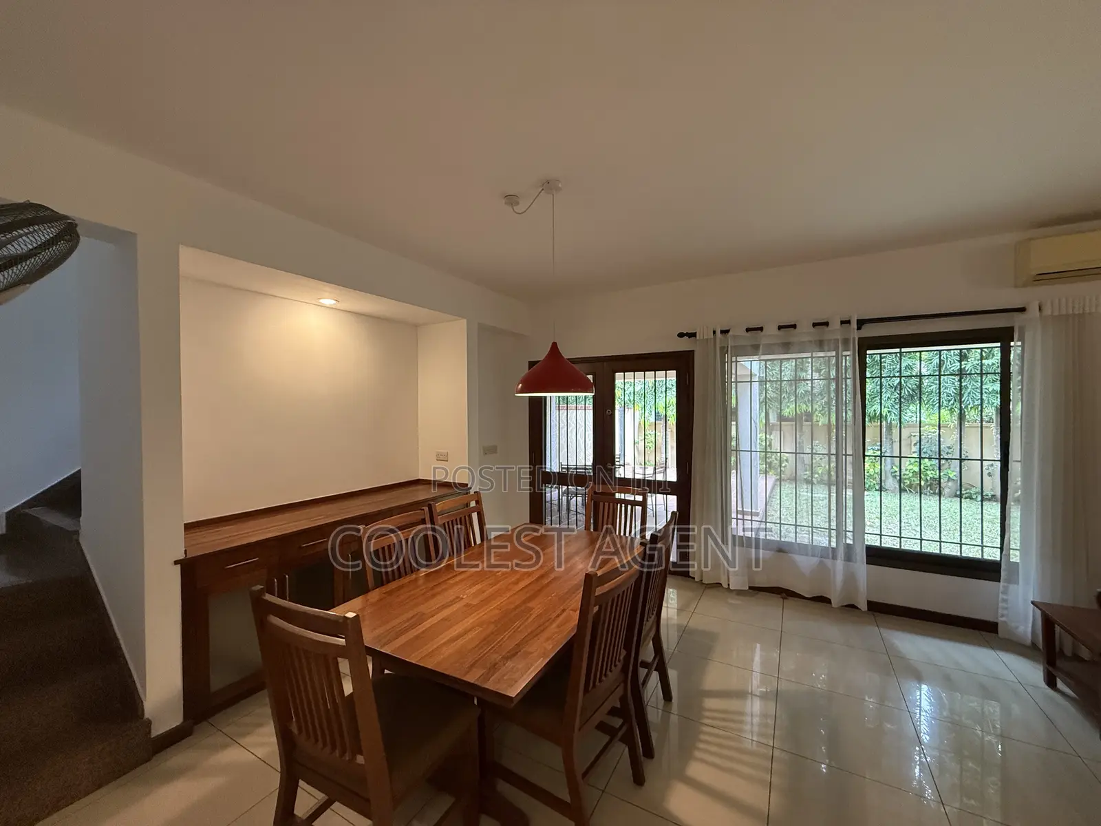Furnished 4bdrm Villa in Coolest Estate, Oyster Bay for rent in Oyster Bay