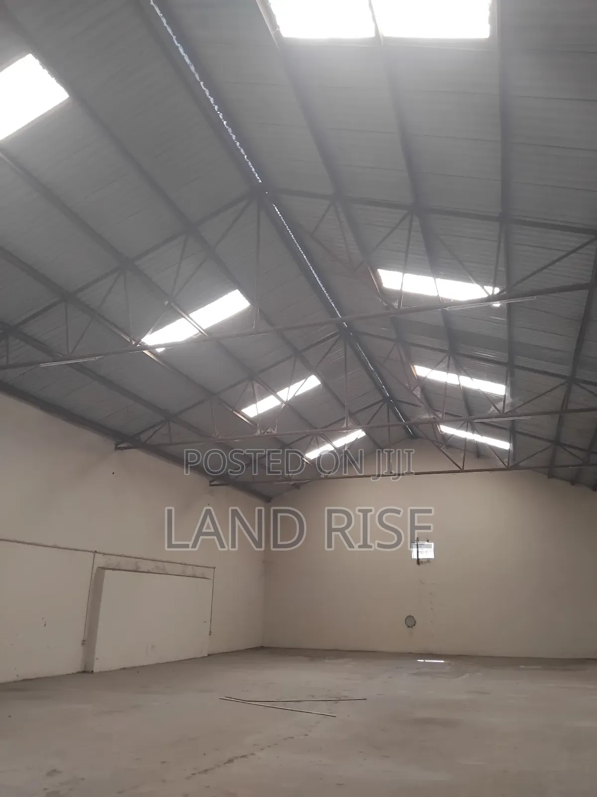 Warehouse/ Godown 525 Kipawa in Vingunguti