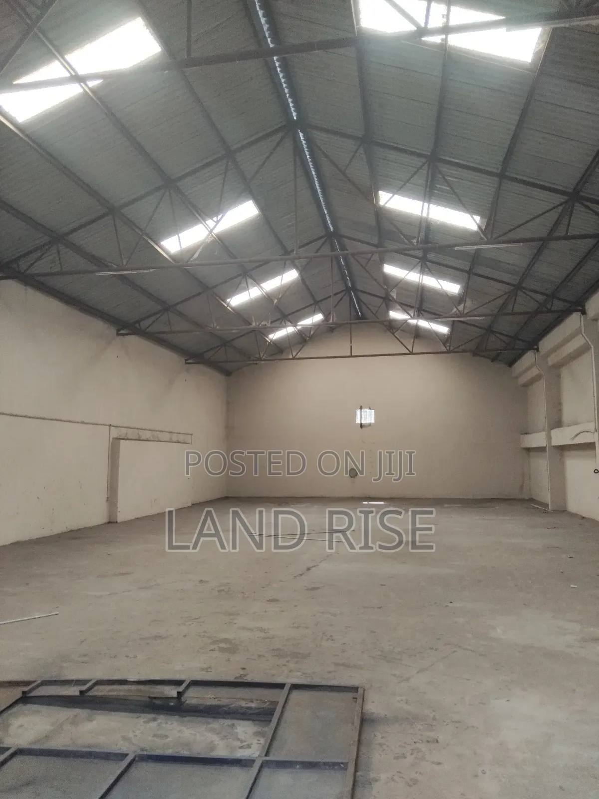 Warehouse/ Godown 525 Kipawa in Vingunguti