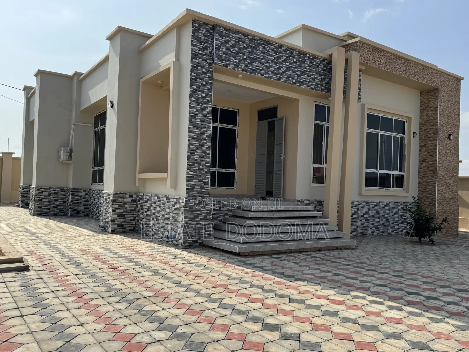 3bdrm House in Miganga East for sale in Miganga