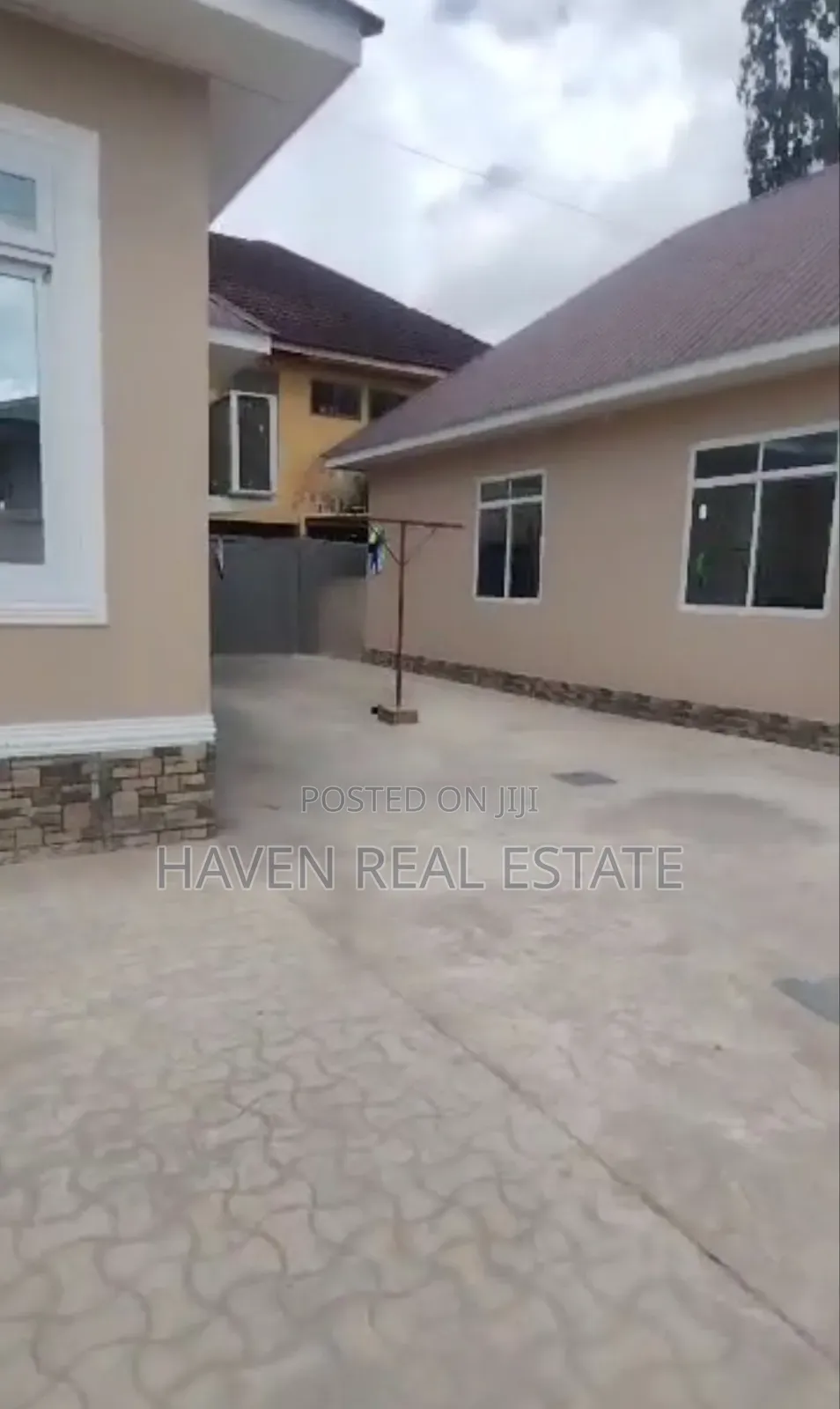 7bdrm House in Mikocheni for sale in Mikocheni