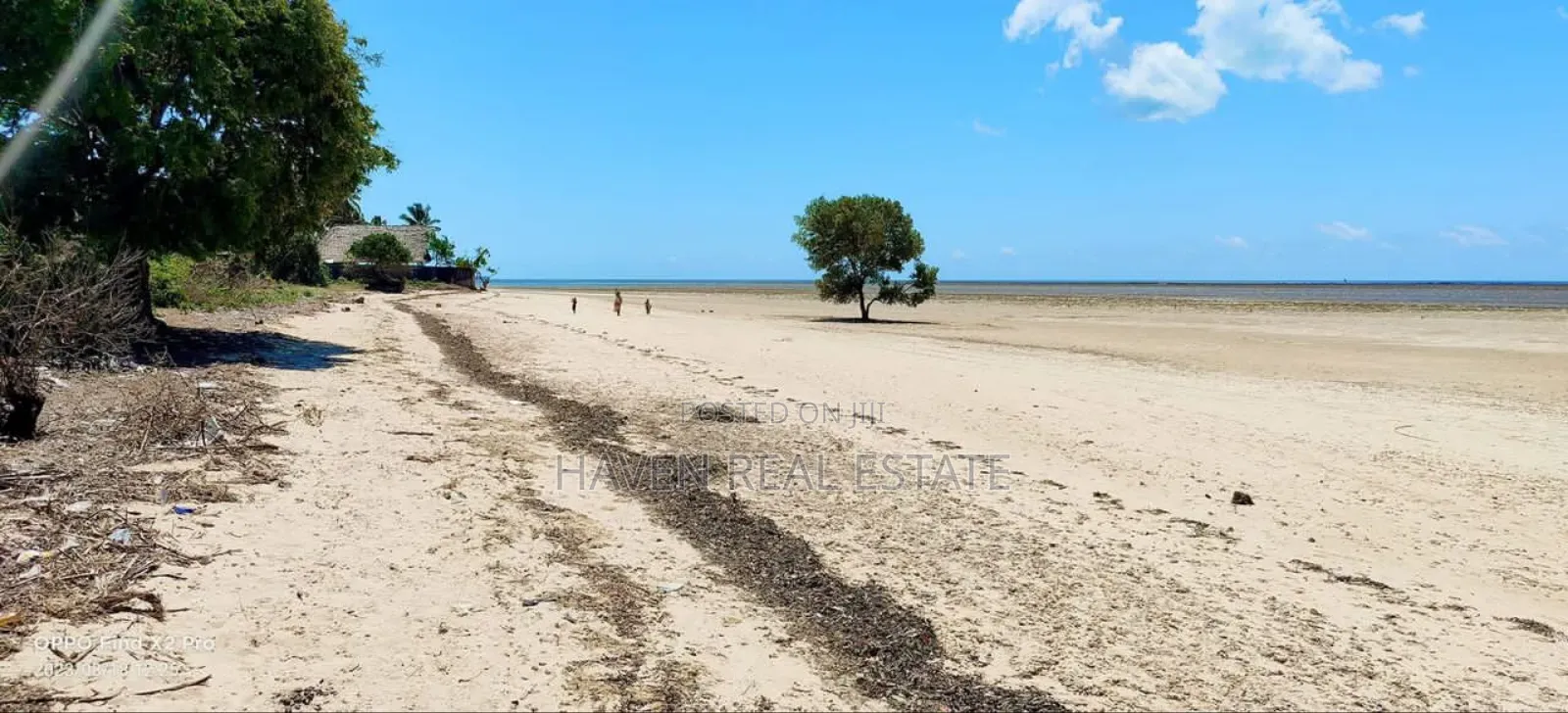 Beach Plot for Sale at Zanzibar in Unguja North
