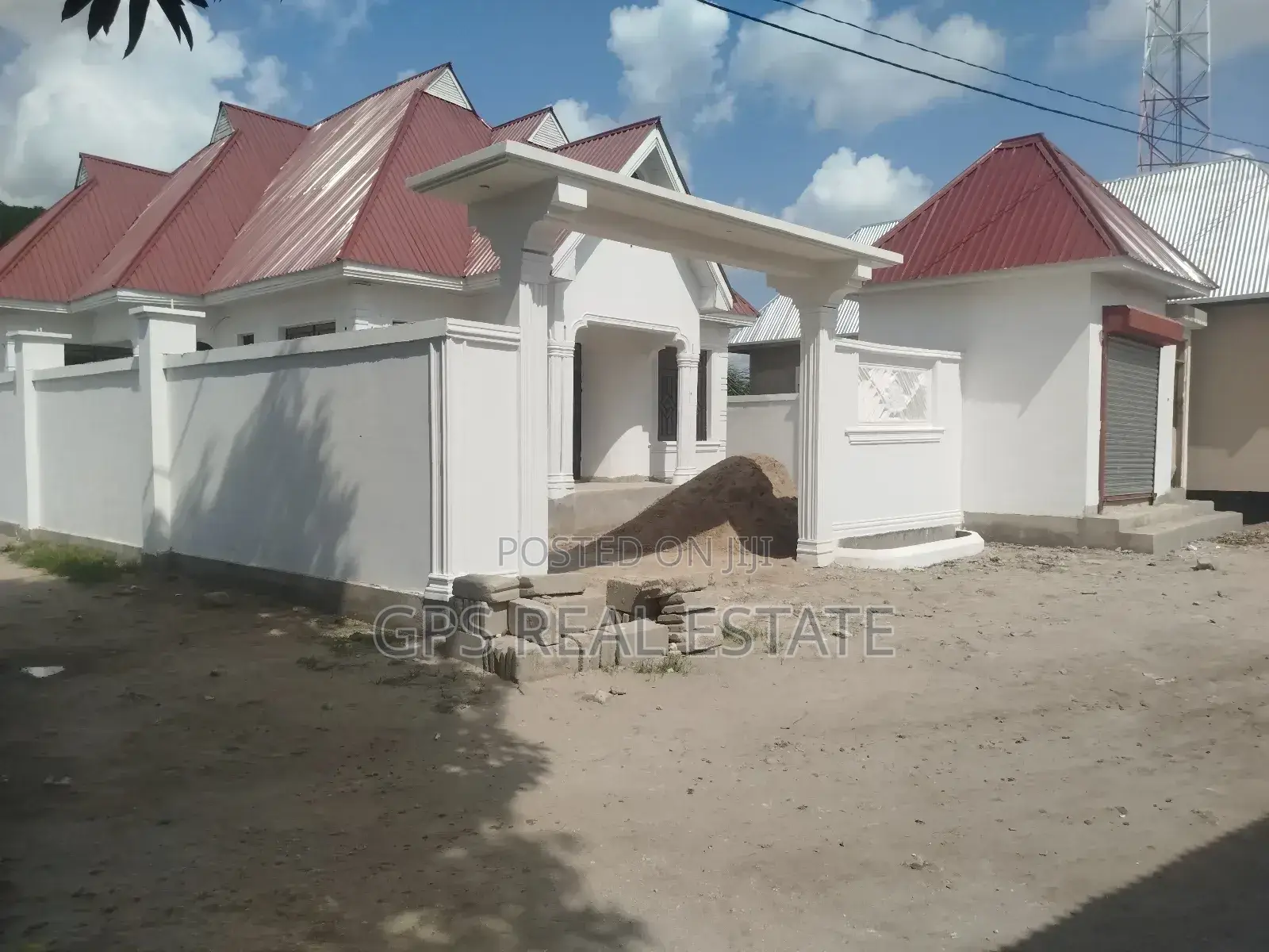 3bdrm House in Ungindoni Kisaranga, Kigamboni for sale in Kigamboni