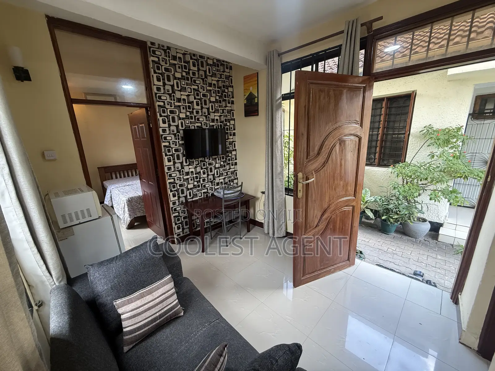Furnished 1bdrm Apartment in Coolest Estate, Mikocheni for rent in Mikocheni
