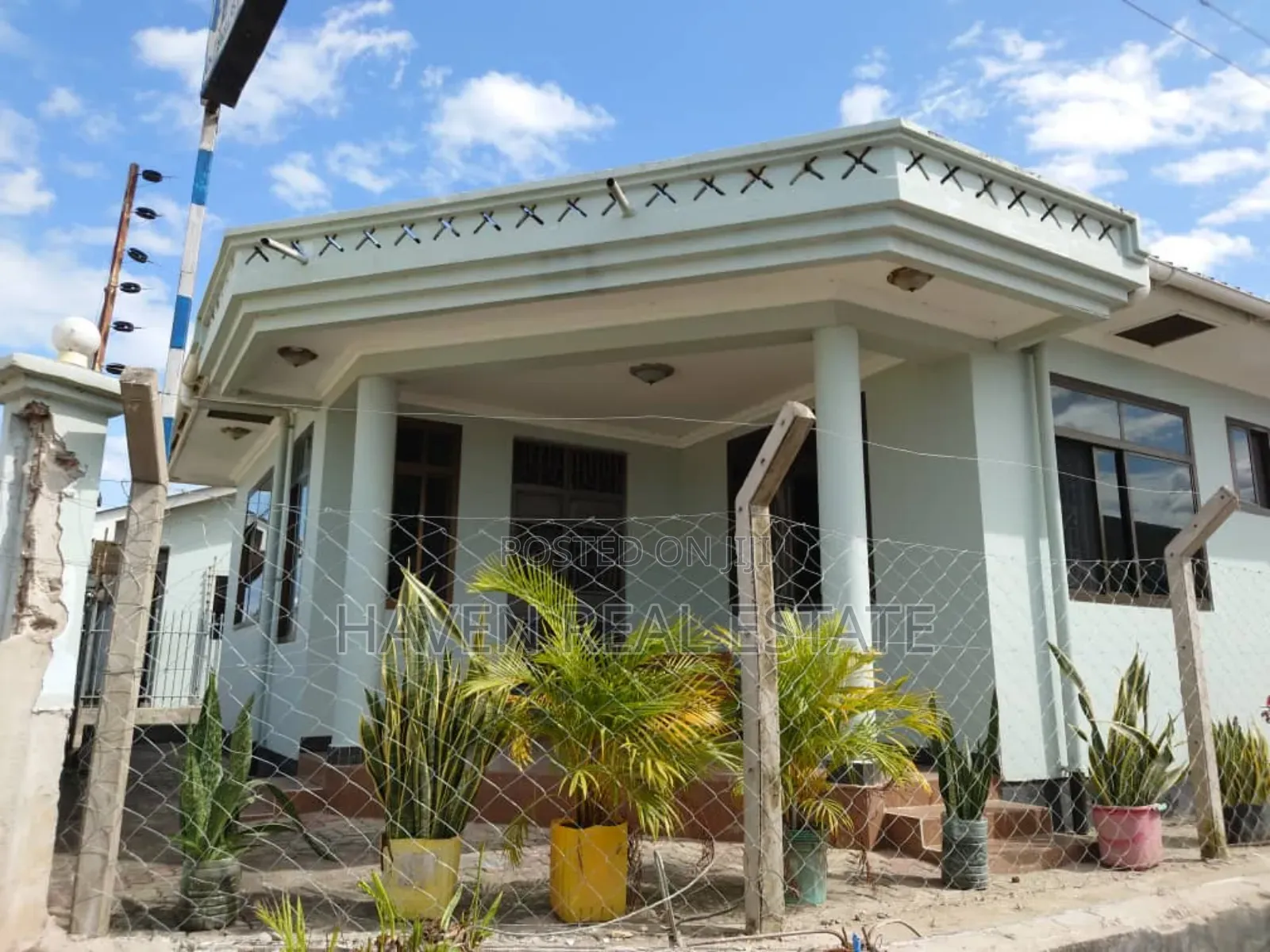 10bdrm House in Bagamoyo for sale in Bagamoyo
