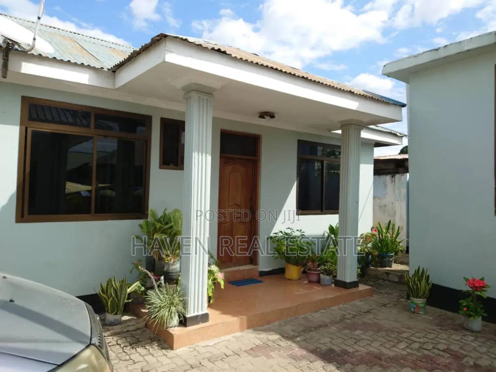 10bdrm House in Bagamoyo for sale in Bagamoyo