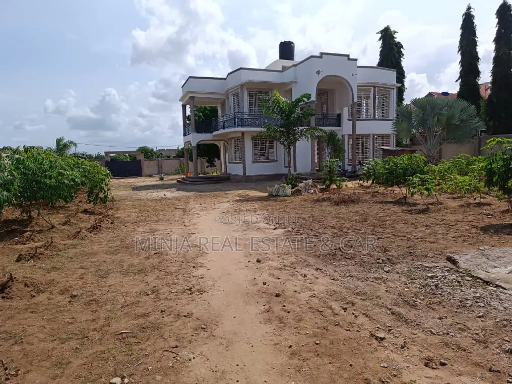 3bdrm House in Kibada for sale in Kibada