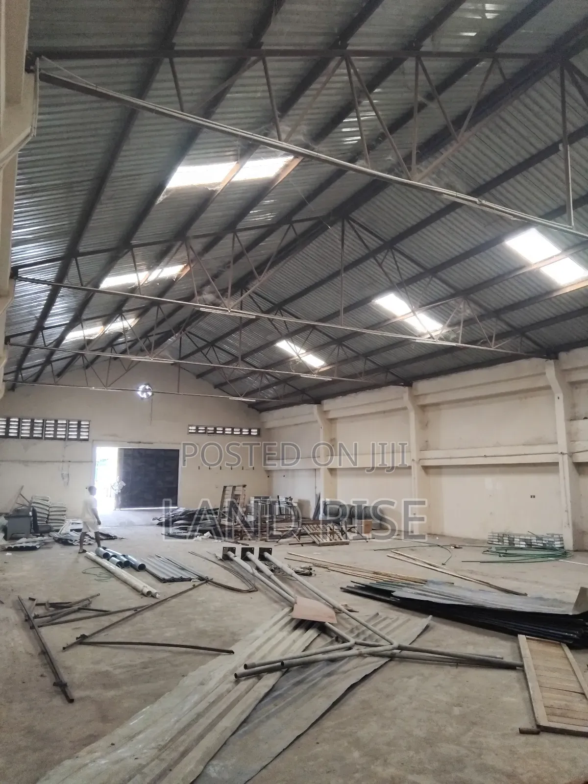 2500 SQM Godown / Warehouse in Tabata