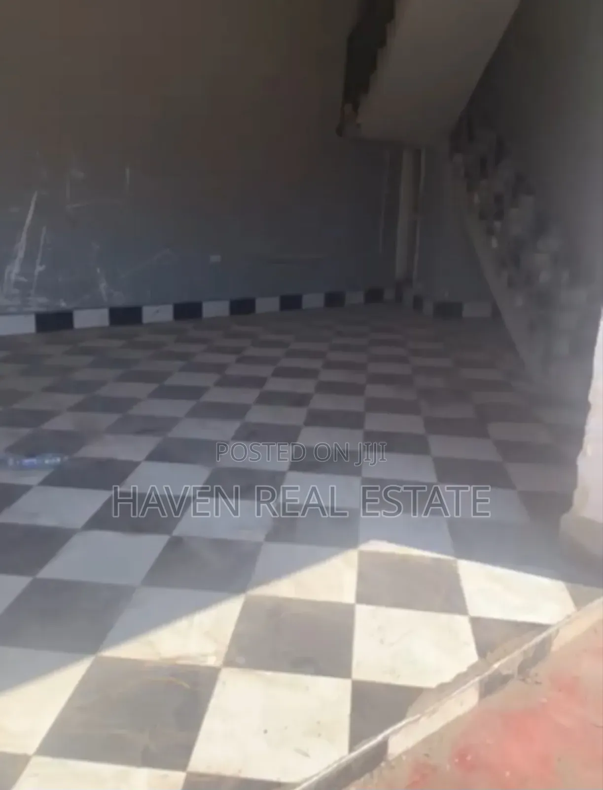 Shop Space Inapangishwa Mandela Road in Buguruni