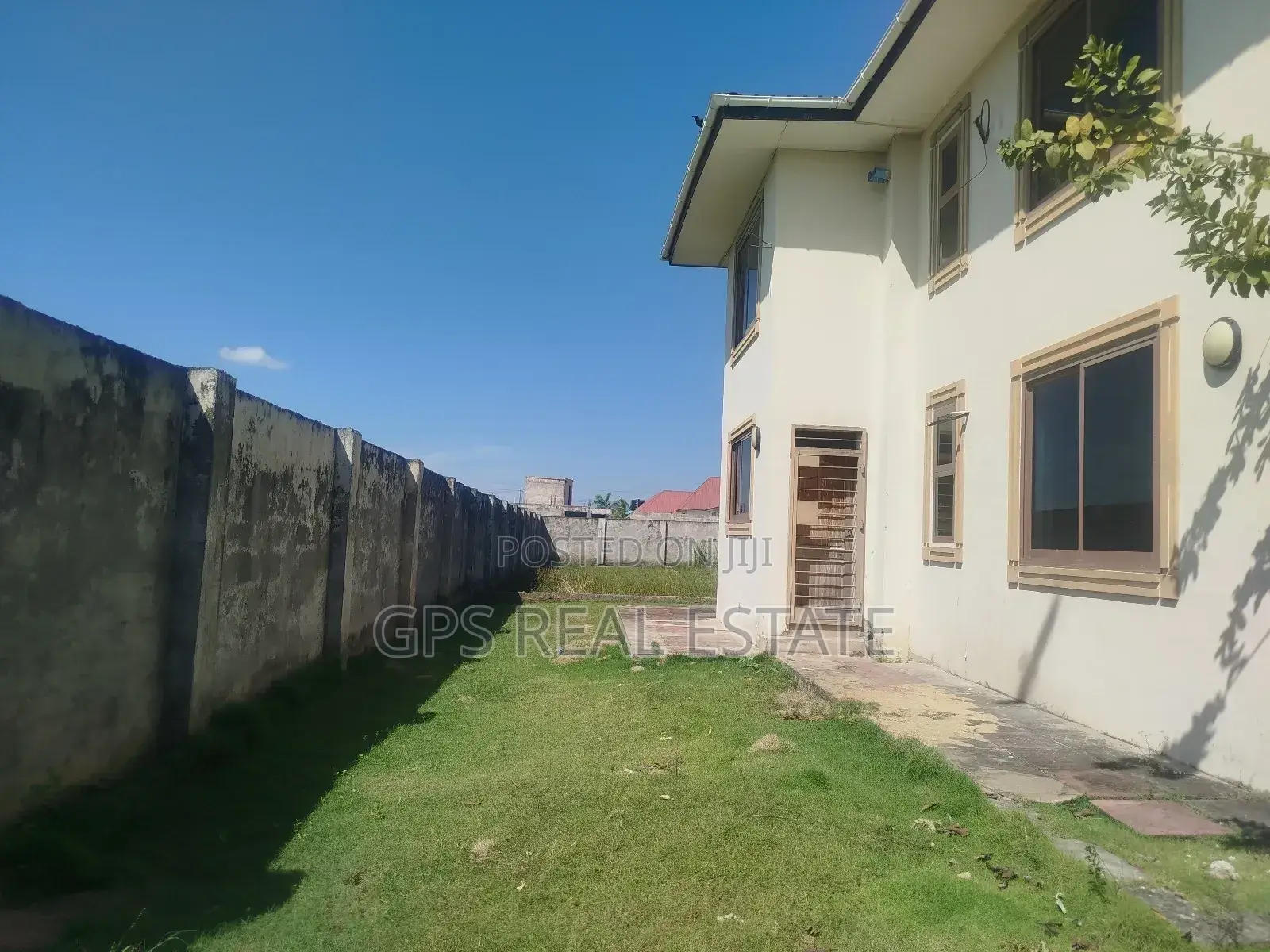 4bdrm House in Kibada Shangwe, Kigamboni for sale in Kigamboni