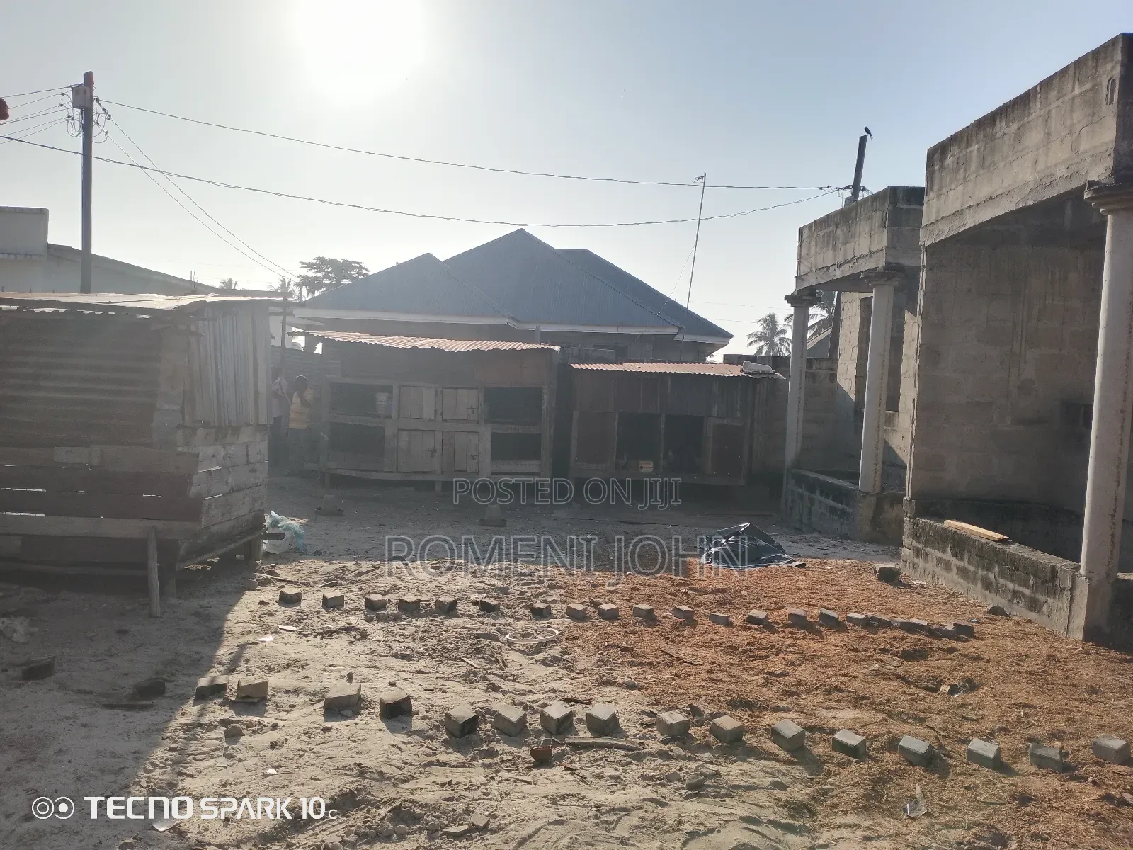 6bdrm Apartment in Tanzania Daresalaam, Ilala for sale in Ilala