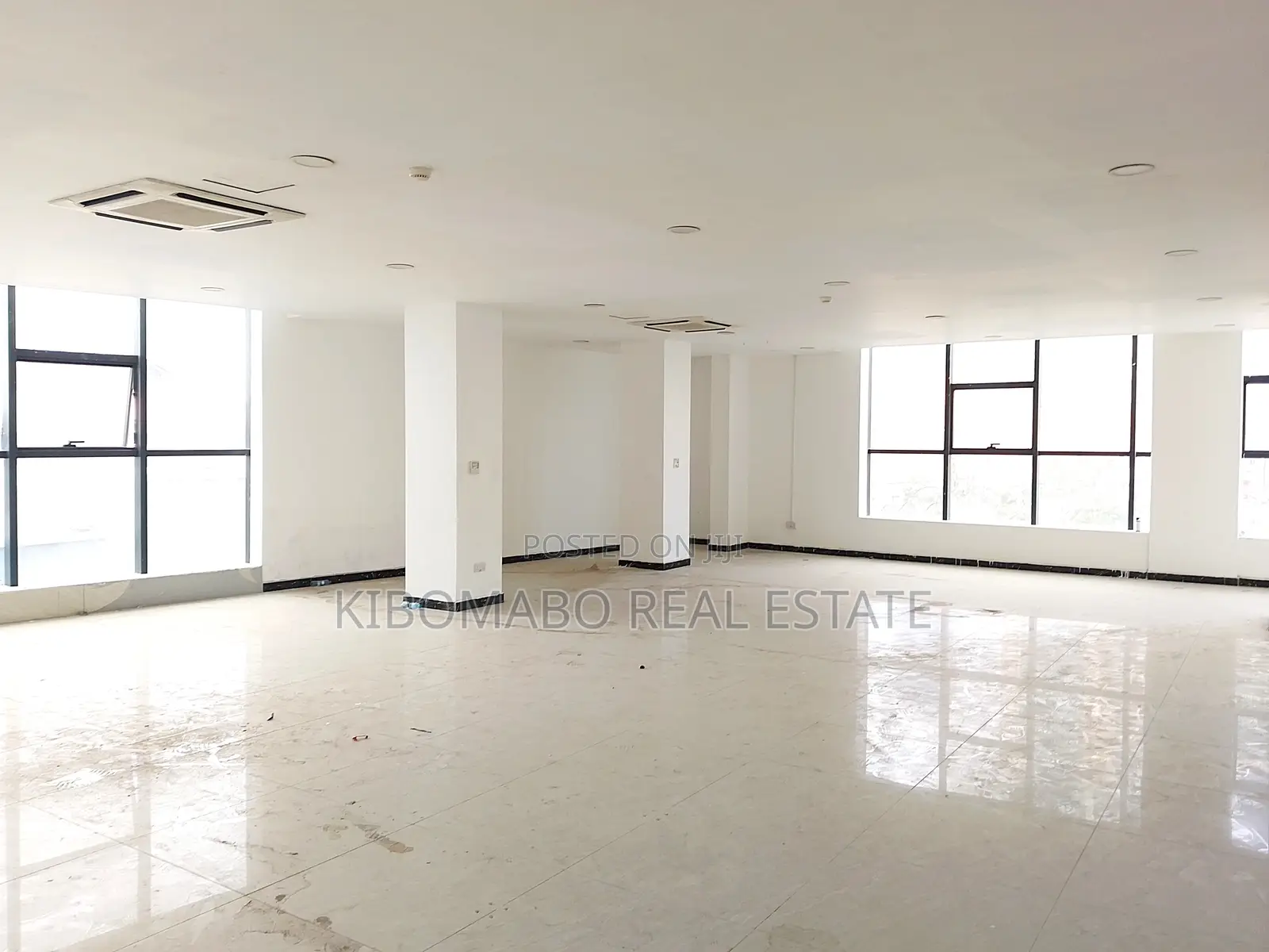 70 SQM Office Space Rental - Posta || Kisutu in Kisutu