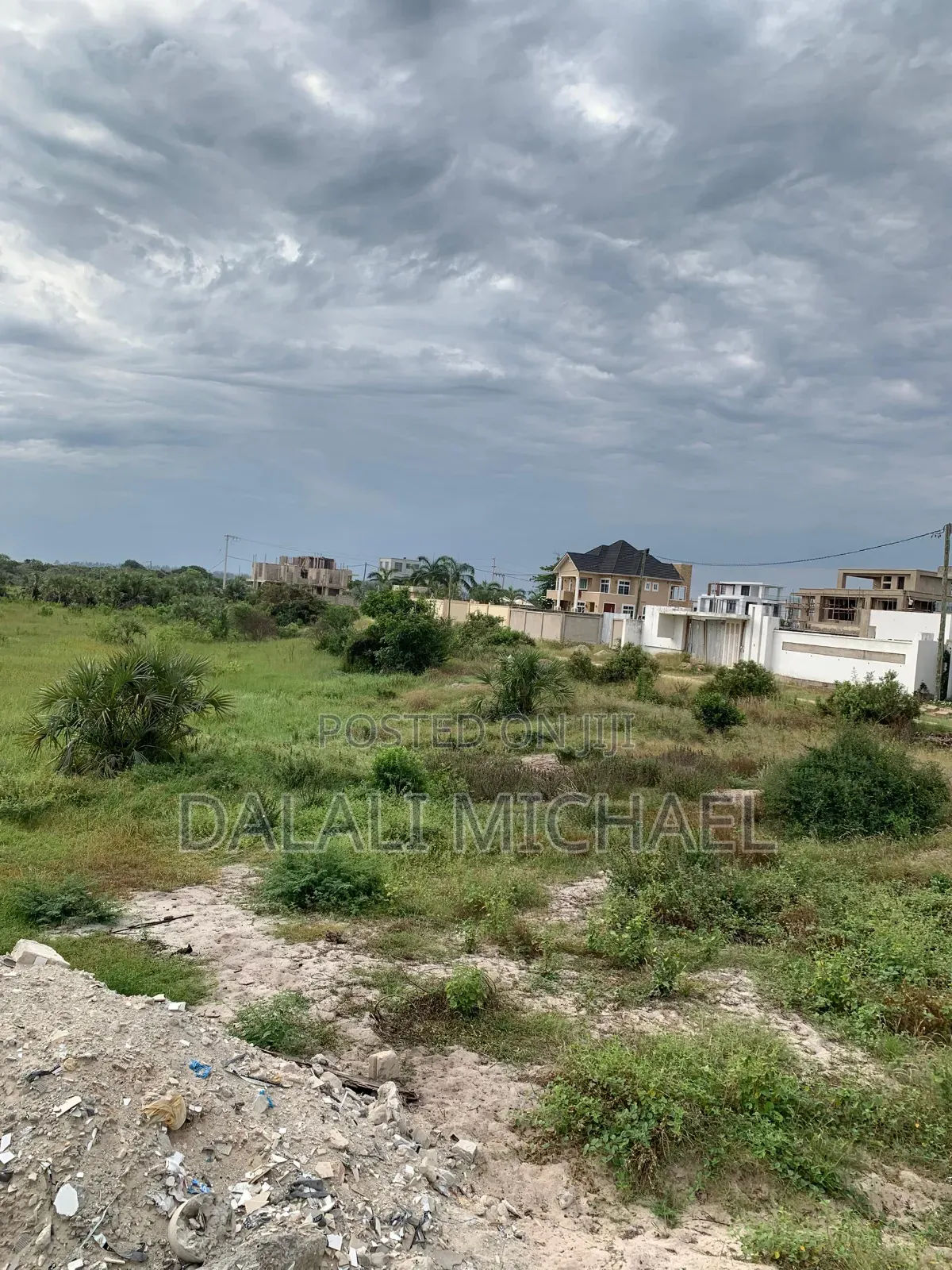 Mbweni JKT Block "8" 600 SQMS in Mbweni