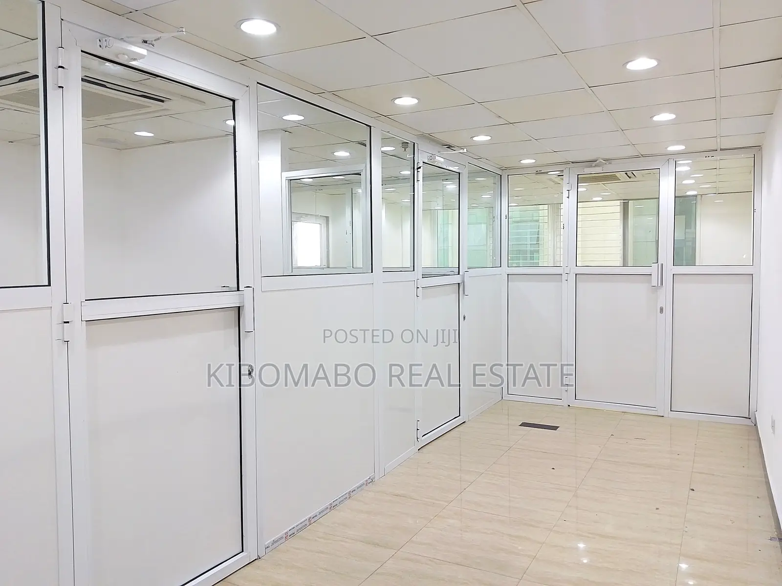 Nice, Modern Classy 55 SQM Office Rental - CBD || Posta in Kisutu