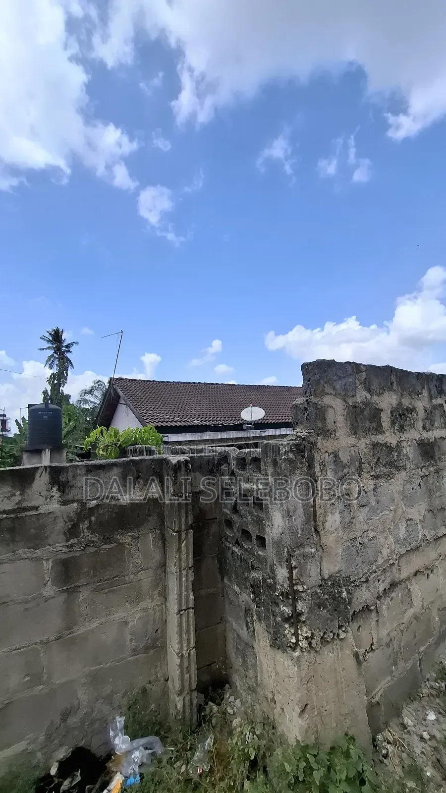 6bdrm Bungalow in Sinza Kwa Manyola for sale in Sinza