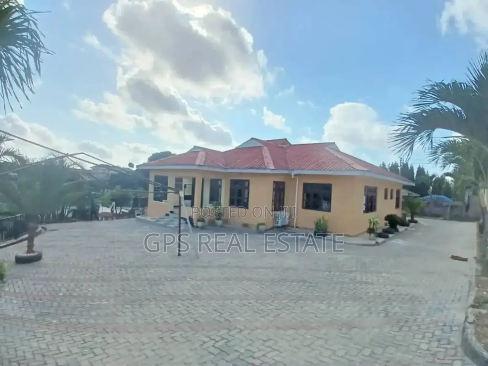 4bdrm House in Kimara Suka, Kinondoni for sale in Kinondoni