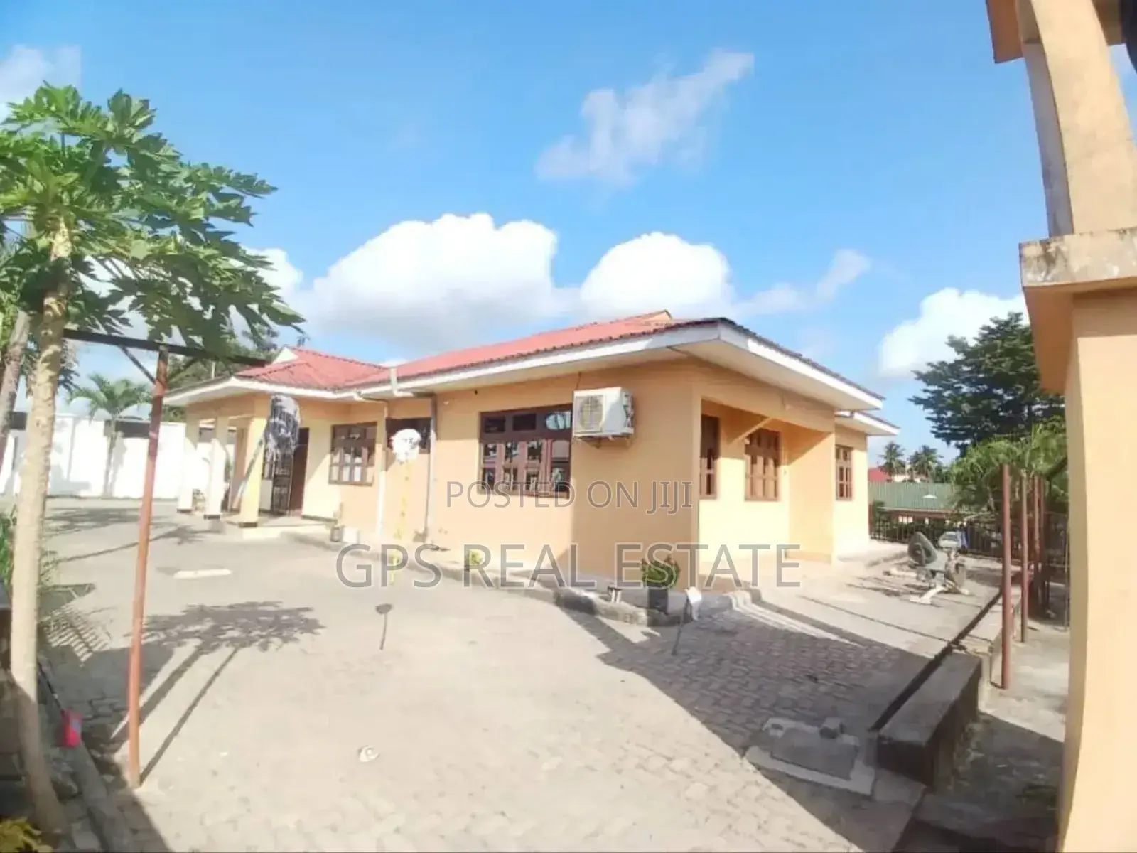 4bdrm House in Kimara Suka, Kinondoni for sale in Kinondoni