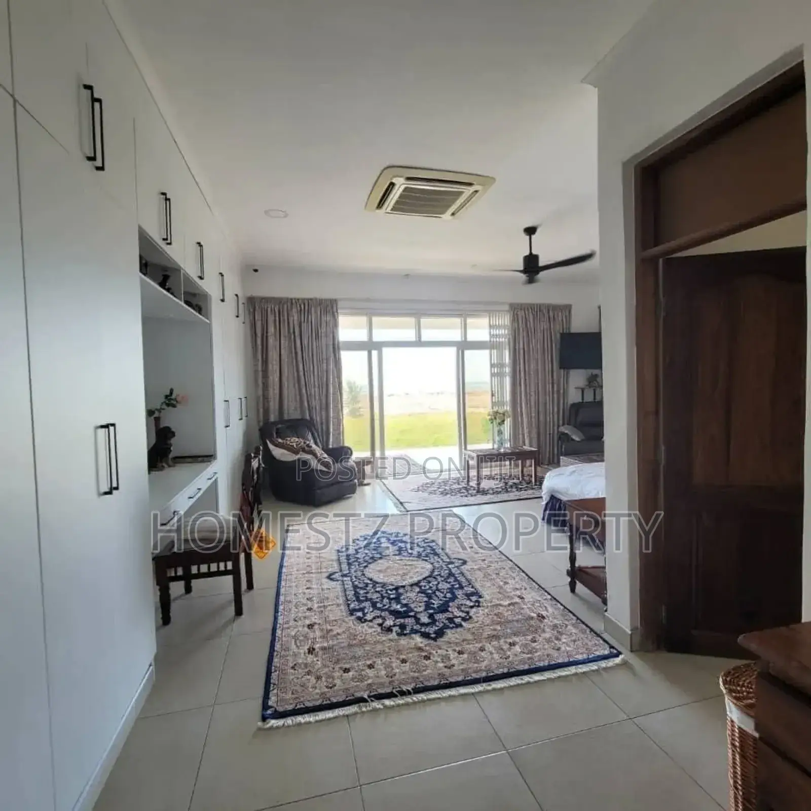 Furnished 5bdrm Maisonette in Bahari Beach, Kinondoni for sale in Kinondoni