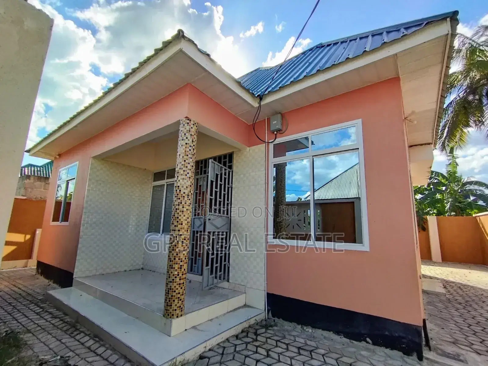 3bdrm House in Kivule Sokoni, Kinondoni for sale in Kinondoni