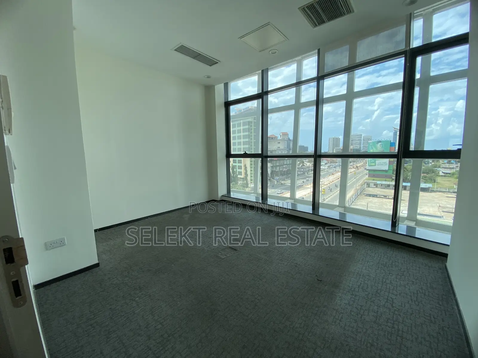 (420 to 940)Sqm of Prime Office Space at Victoria, (Dar) in Kijitonyama